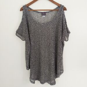 Elif By Jordan Taylor Cold Shoulder Tunic Size Large